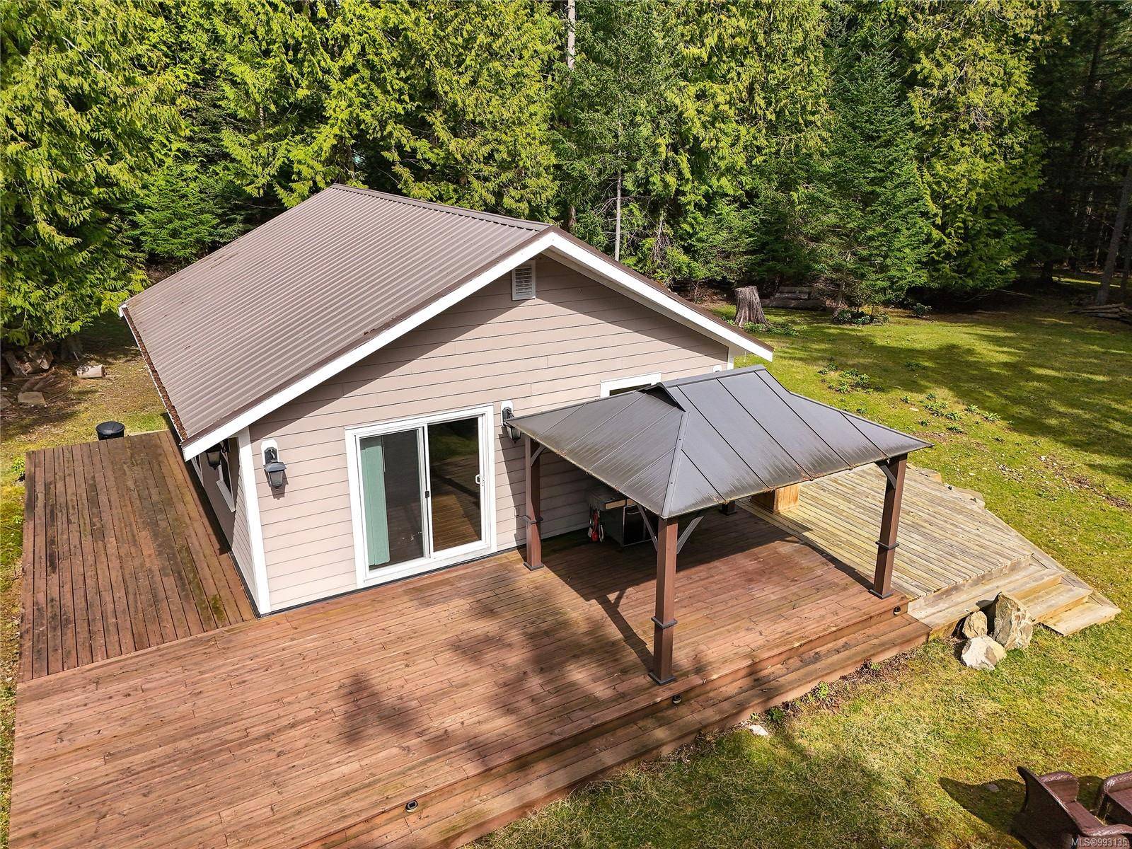 Mayne Island, BC V0N 2J1,759 Charter Rd