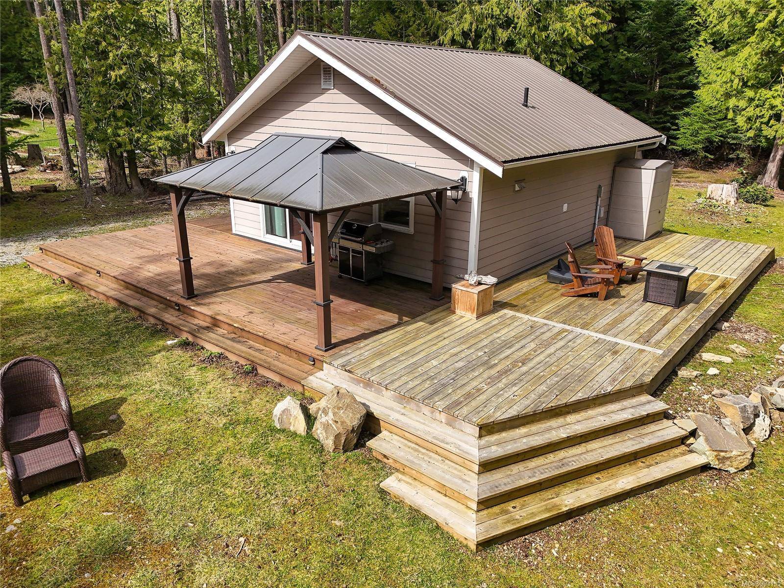 Mayne Island, BC V0N 2J1,759 Charter Rd