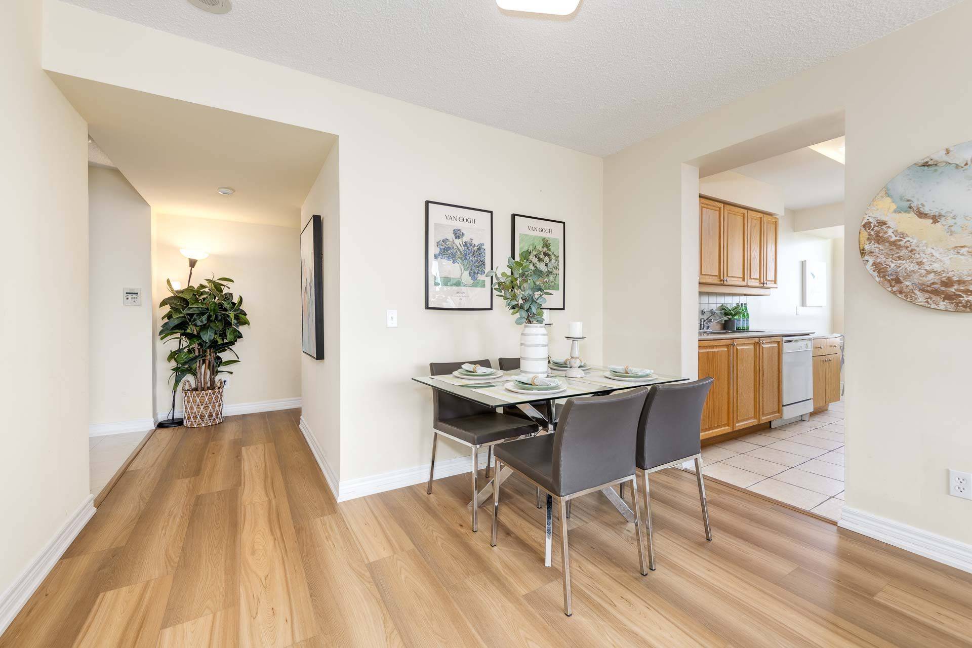 Toronto C14, ON M2N 7H7,18 Parkview AVE #2506