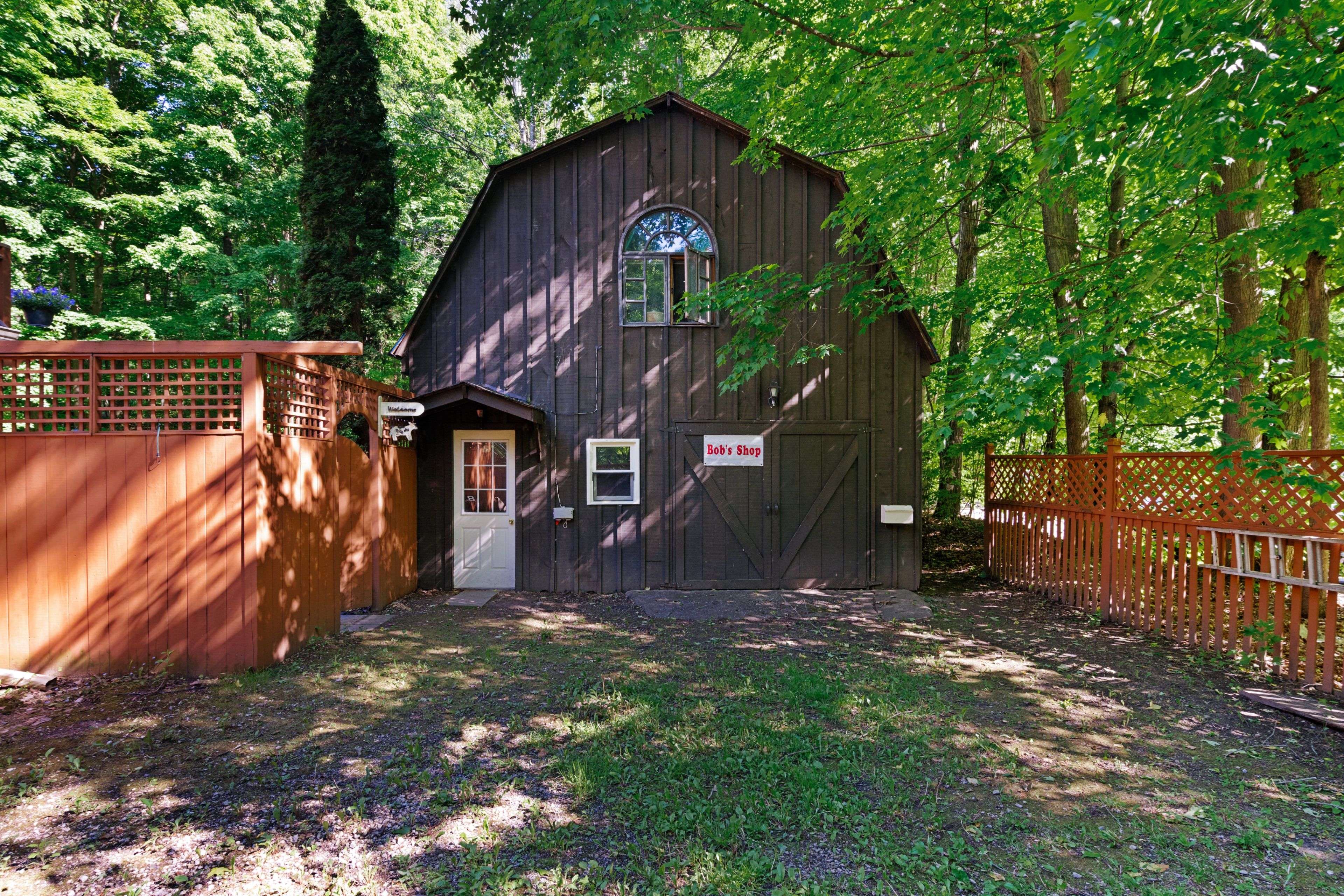 Springwater, ON L9X 1K2,1311 Snow Valley RD