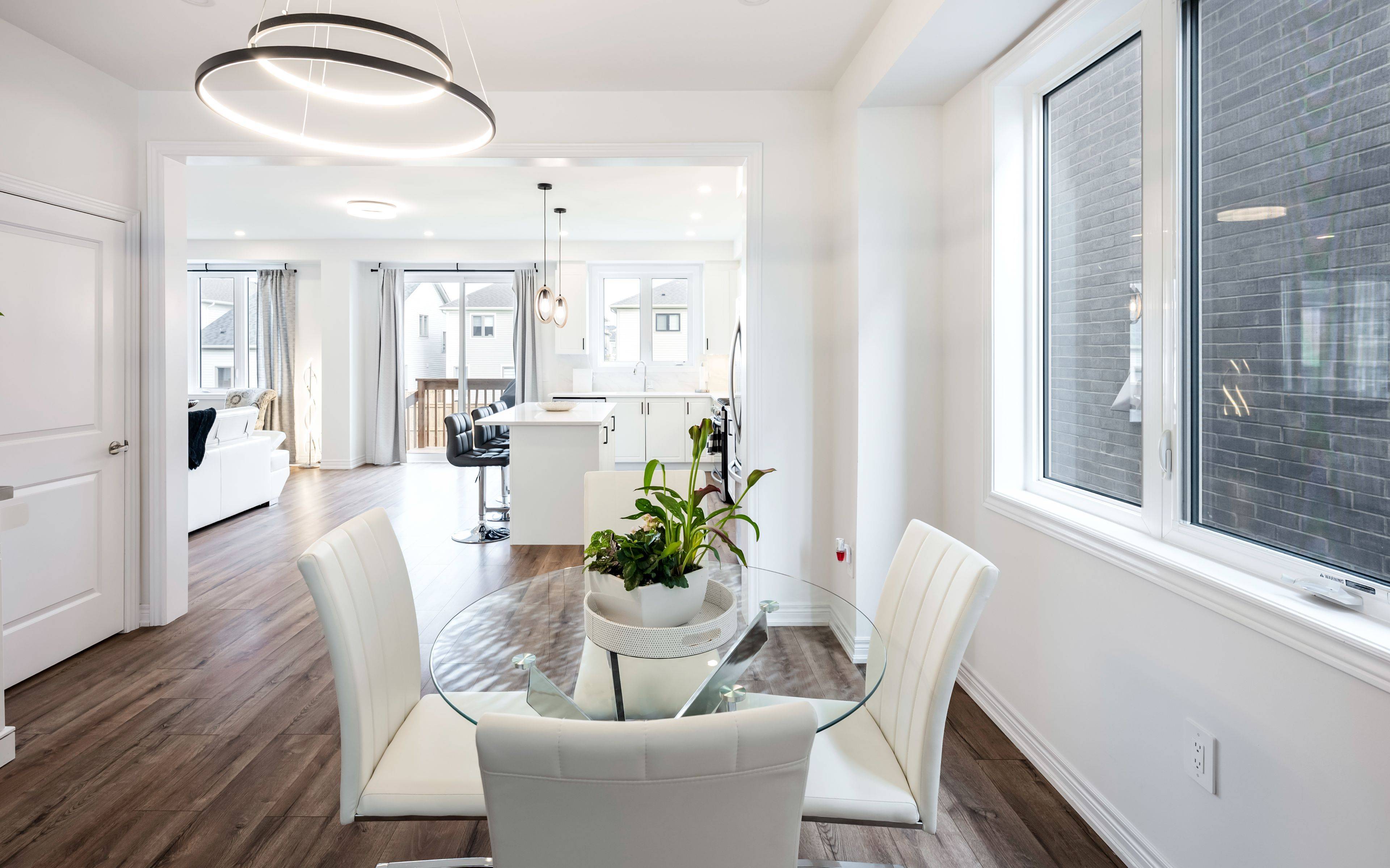 Centre Wellington, ON N1M 0H8,58 Harpin WAY W