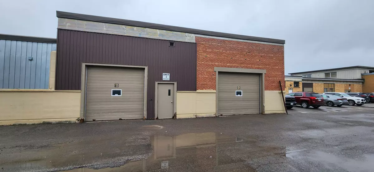 Peterborough South, ON K9J 5J9,739 Monaghan RD #3