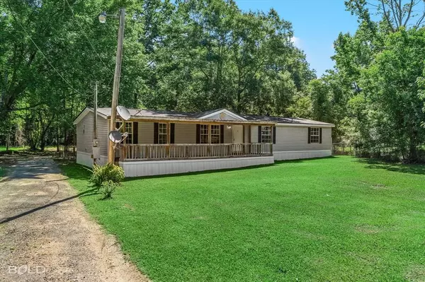 Benton, LA 71006,2174 Twin Lake Road