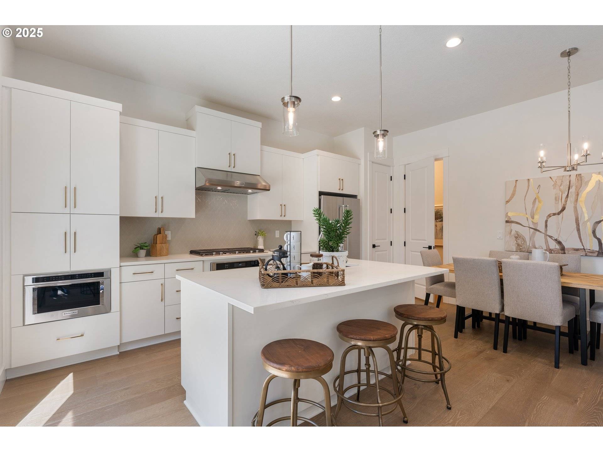 Portland, OR 97229,15708 NW Raywood LN #L 24