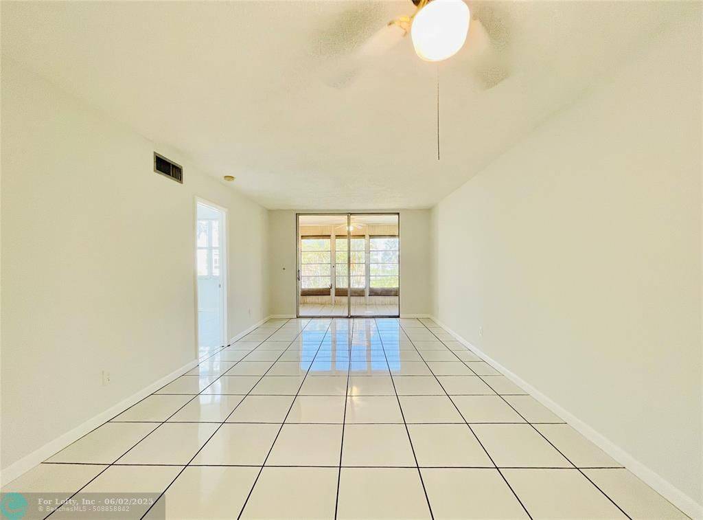 Margate, FL 33063,6600 Royal Palm Blvd  #203
