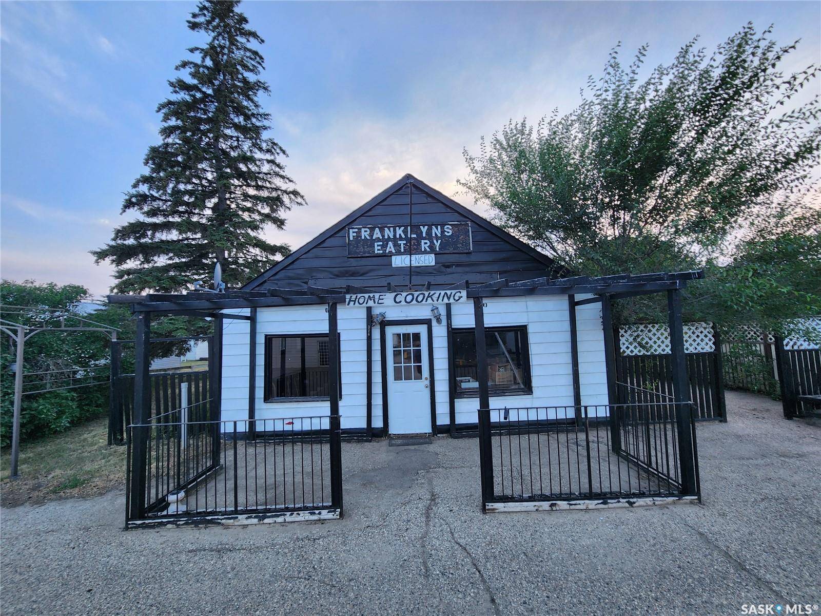 112 Rose STREET,  Mortlach,  SK S0H 3E0