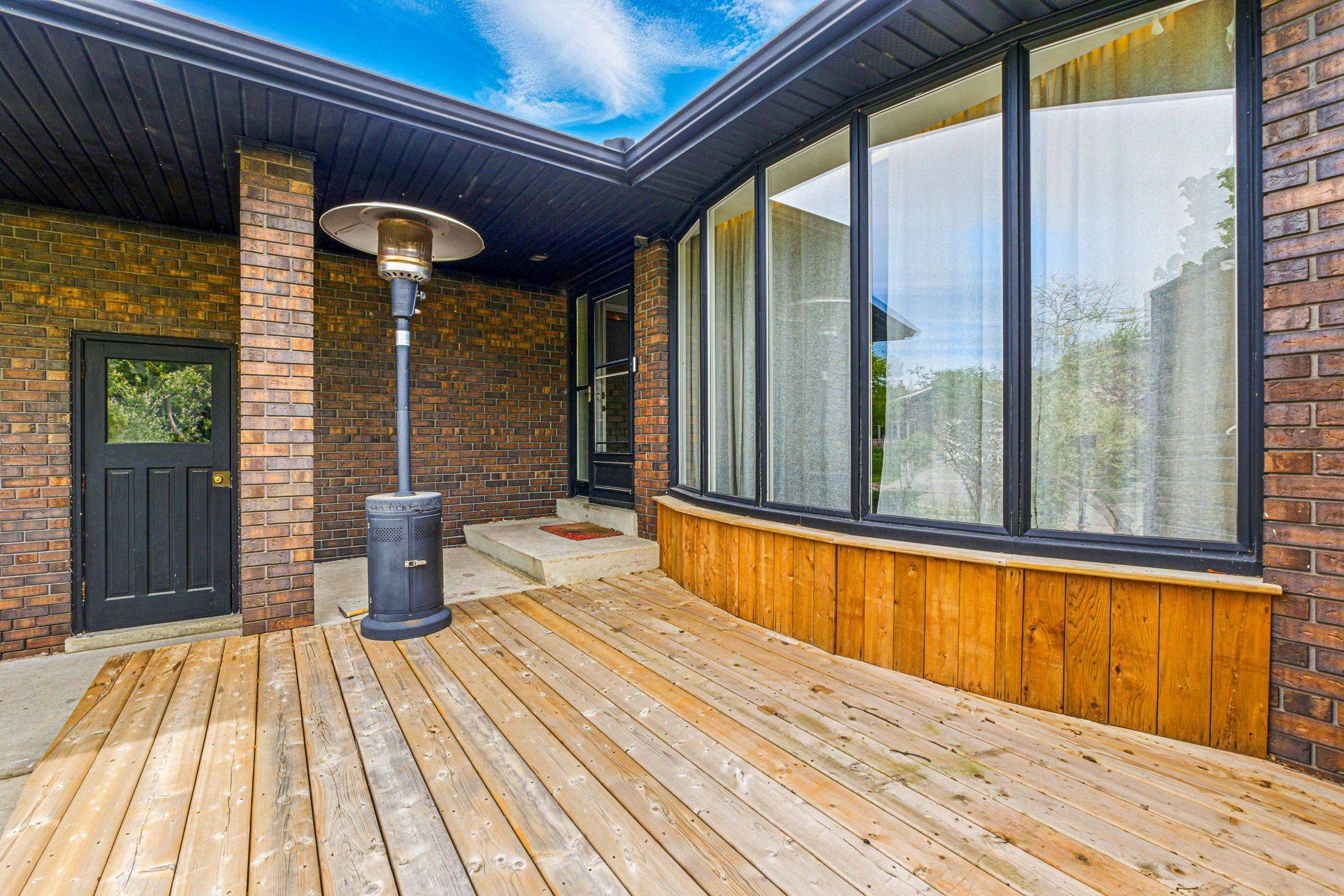 Mississauga, ON L5A 1R9,312 Lenel CT