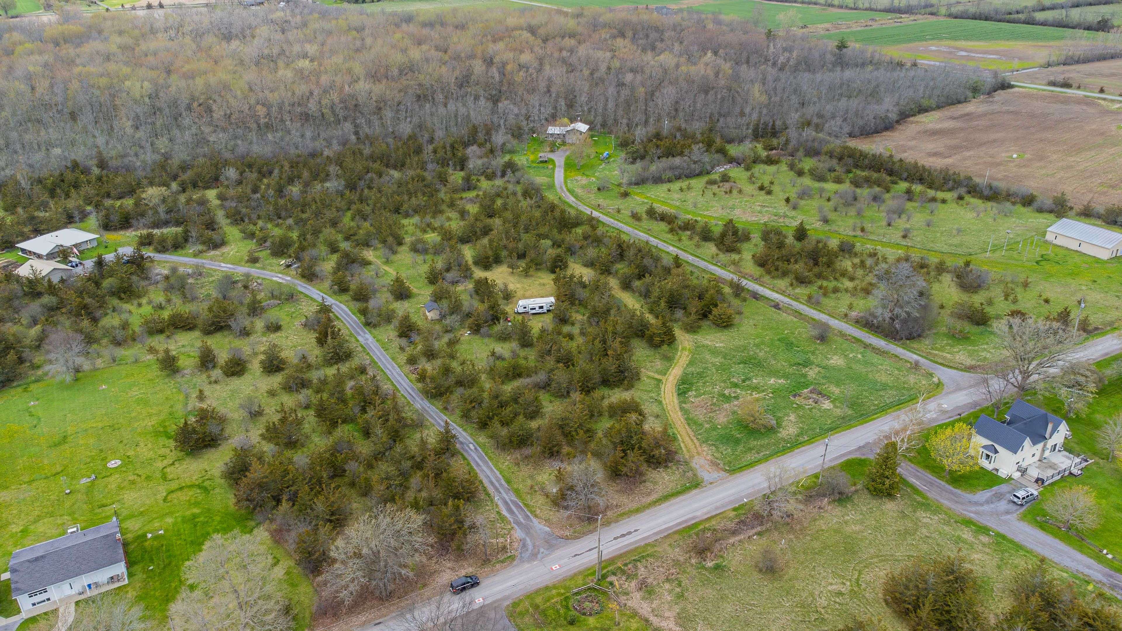 Prince Edward County, ON K0K 1P0,242 Kelly RD