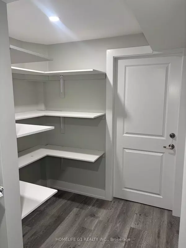 Caledon, ON L7E 2X3,29 Humbershed CRES