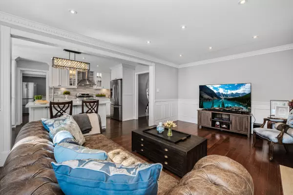 Richmond Hill, ON L4C 8N7,37 Elmsley DR