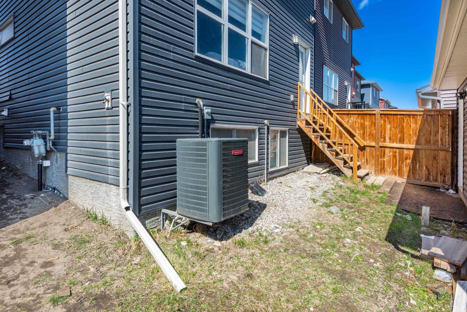 Calgary, AB T3J2E5,132 savanna GDNS Northeast