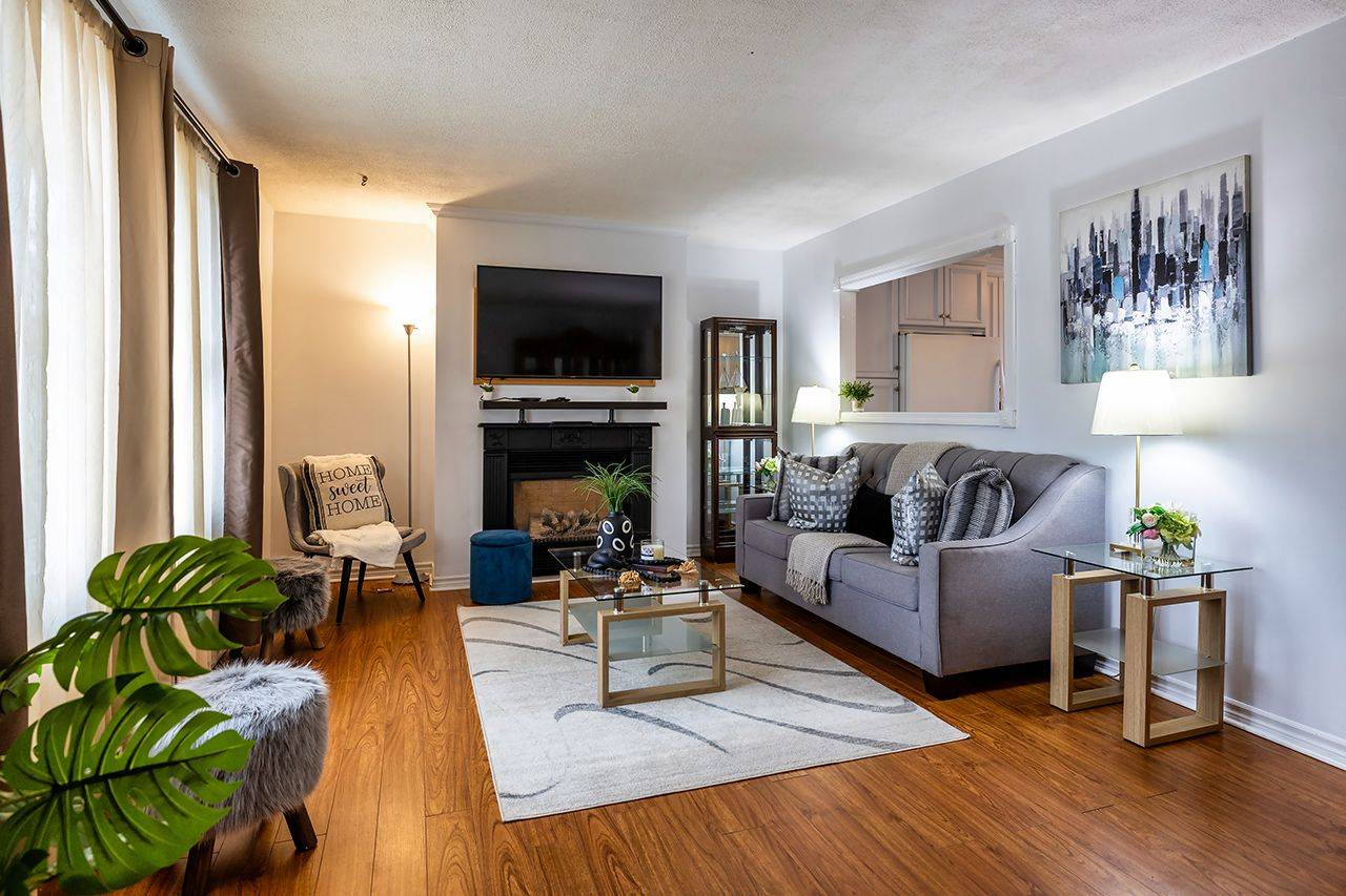 Oshawa, ON L1J 3T6,1435 Bala DR