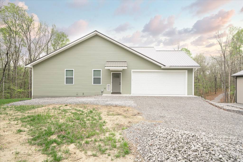 Monterey, TN 38574,1721 Huckleberry