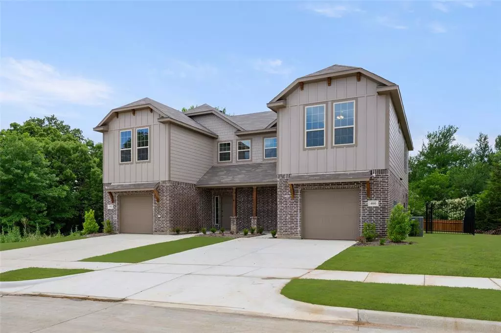 Denton, TX 76205,400-402 Trailhead Lane