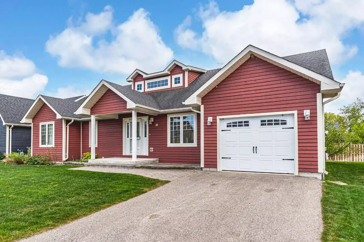 Penetanguishene, ON L9M 0A4,10 Grew CRES