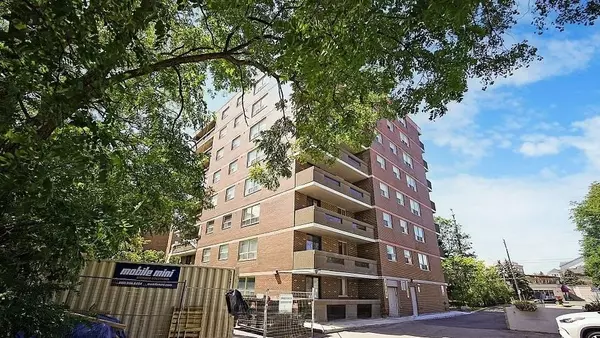 Markham, ON L3T 2B4,7451 Yonge ST #101
