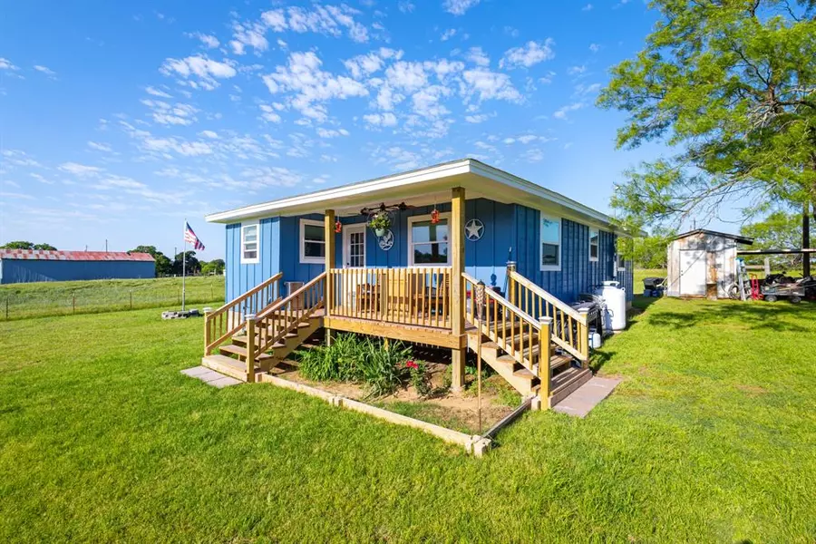 316 County Road 1590, Alvord, TX 76225