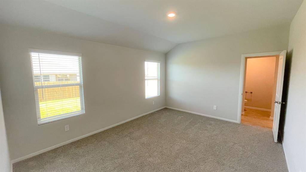 Cresson, TX 76035,13524 GUNSMOKE Lane