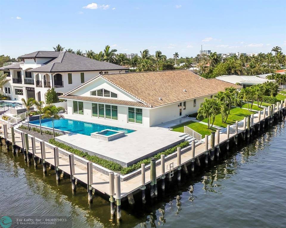 Pompano Beach, FL 33062,2761 NE 6th St