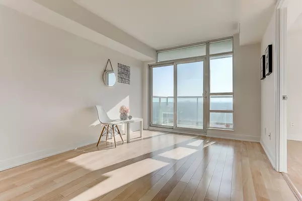 Toronto E05, ON M1T 3W7,238 Bonis AVE #2721
