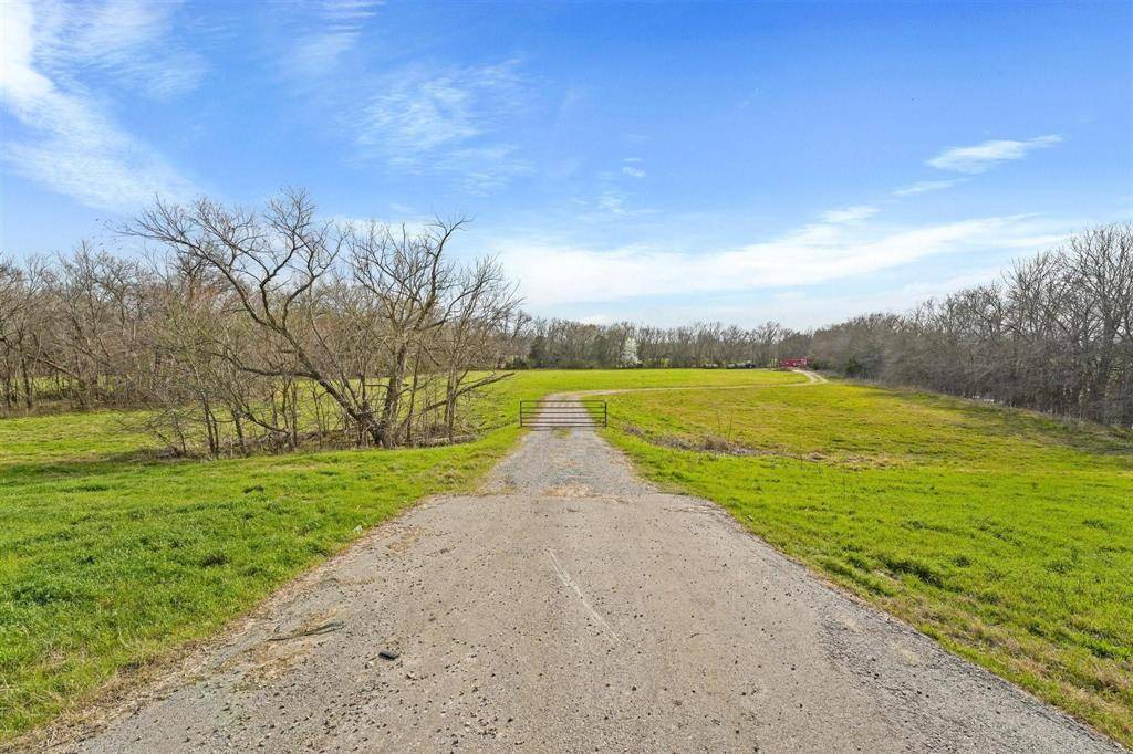 Ector, TX 75439,TBD Hwy 82 Highway