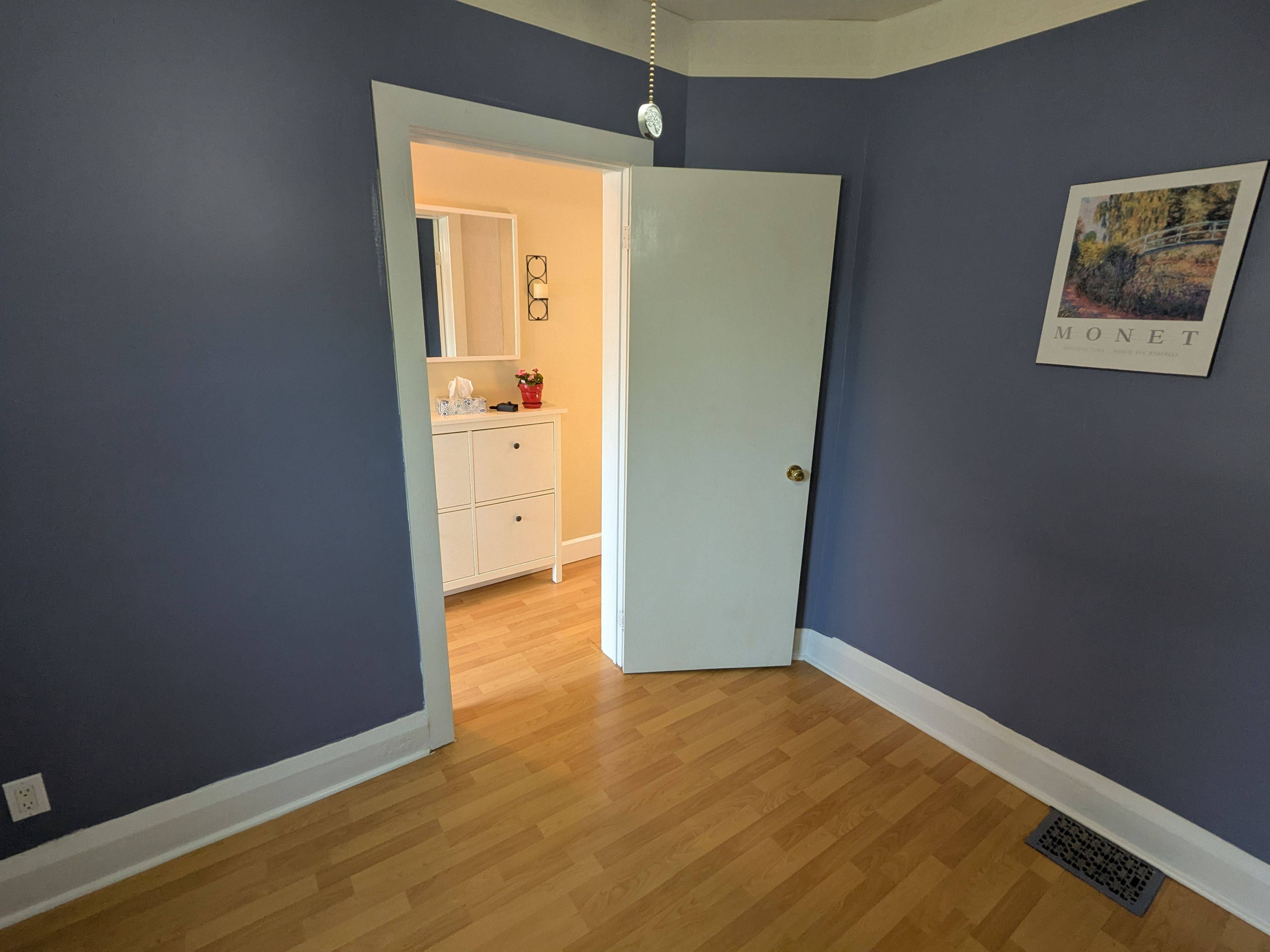 Toronto W03, ON M6N 4T9,54 Grandville AVE