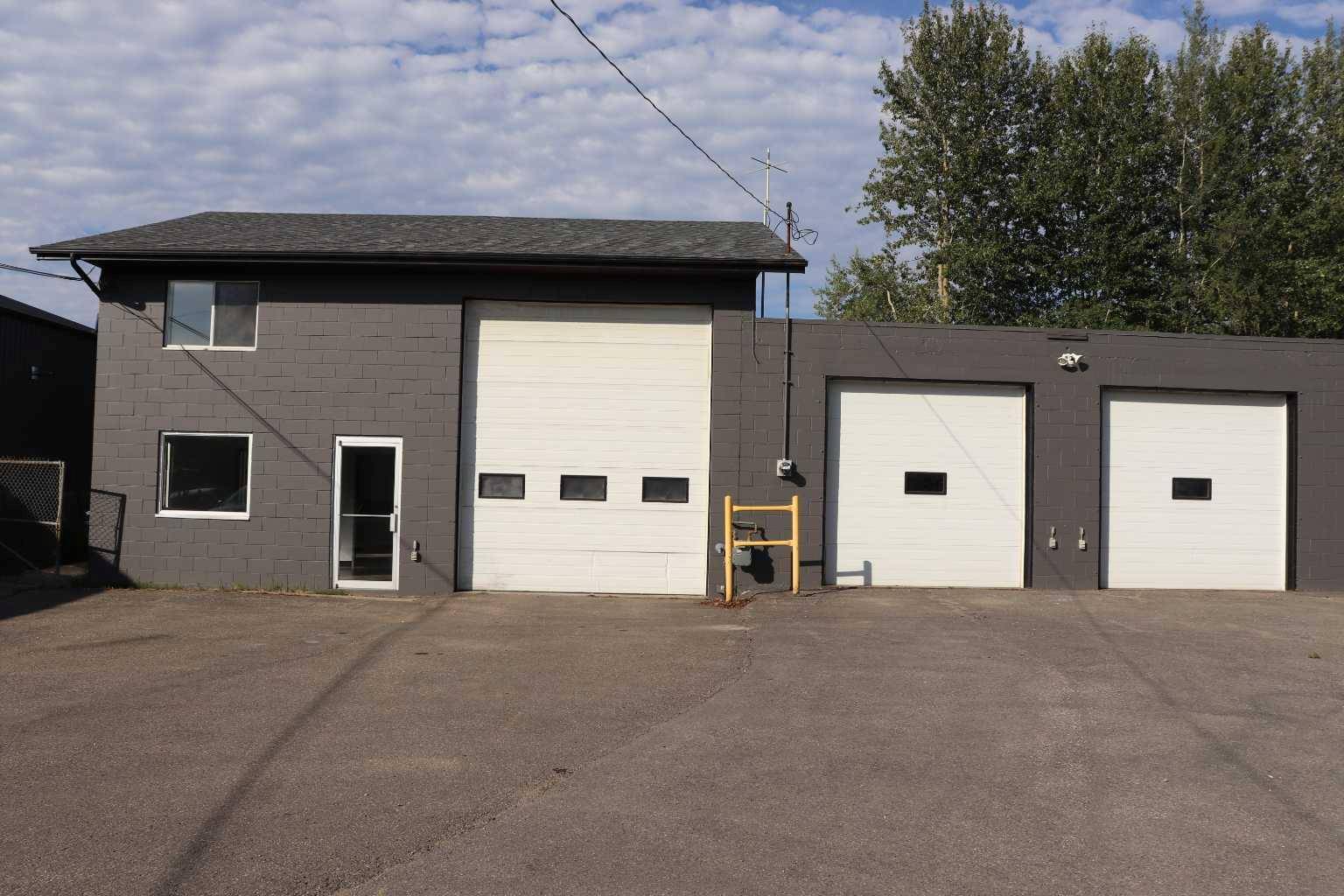 410 68 Street, Edson, AB T7E 1M7