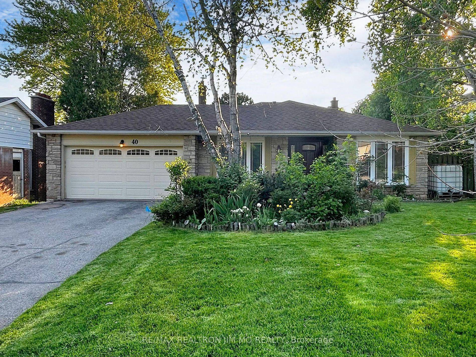 Markham, ON L3P 1J2,40 Gladiator RD #Bsmt