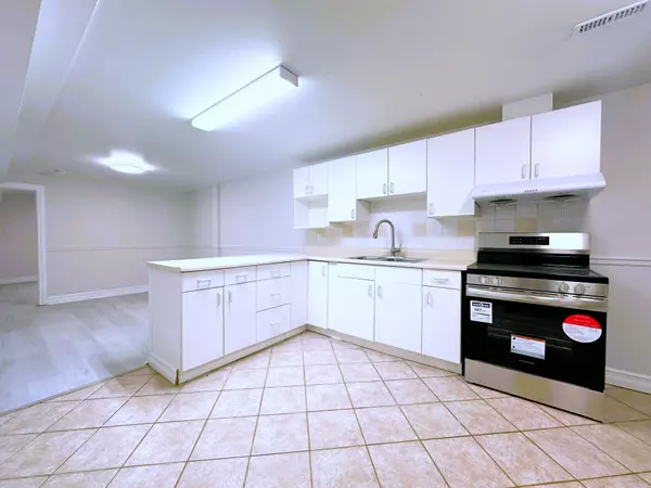 Toronto C15, ON M2J 3G1,130 Kingslake RD #Basement