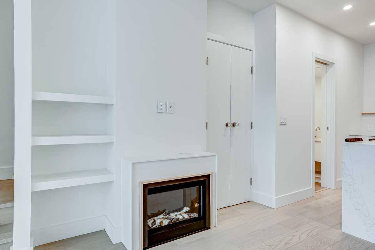 Calgary, AB t2r1a7,1500 7 ST Southwest #108