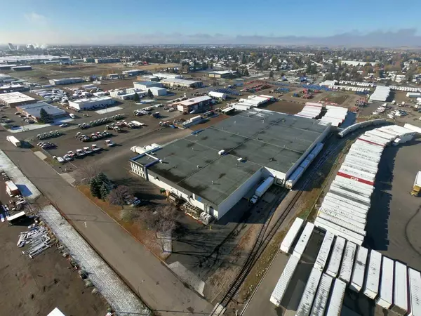 Lethbridge, AB T1H 5K8,1820 31 ST N