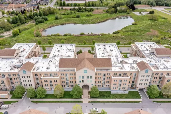 28 Prince Regent ST #327, Markham, ON L6C 0V5