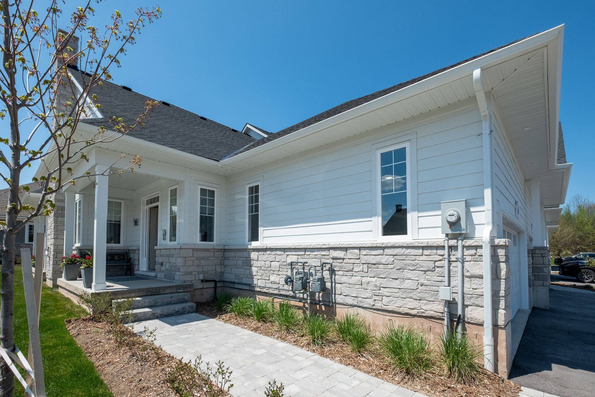 Georgian Bluffs, ON N0H 1S0,300 Sandpiper LN