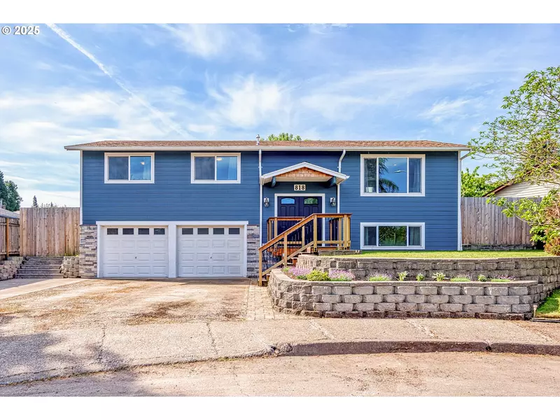 818 CHEHALIS PL, Keizer, OR 97303