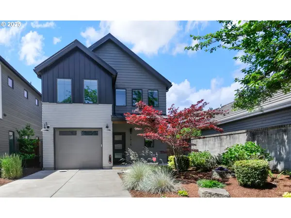 Eugene, OR 97408,1915 ELKHORN DR