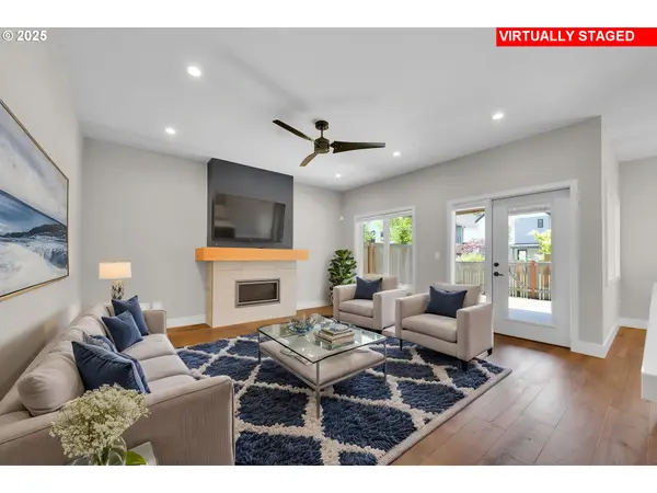 Eugene, OR 97408,1915 ELKHORN DR