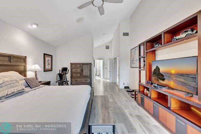 Boca Raton, FL 33498,[StreetName,UnitNumber,StreetNumber,StreetDirPrefix]