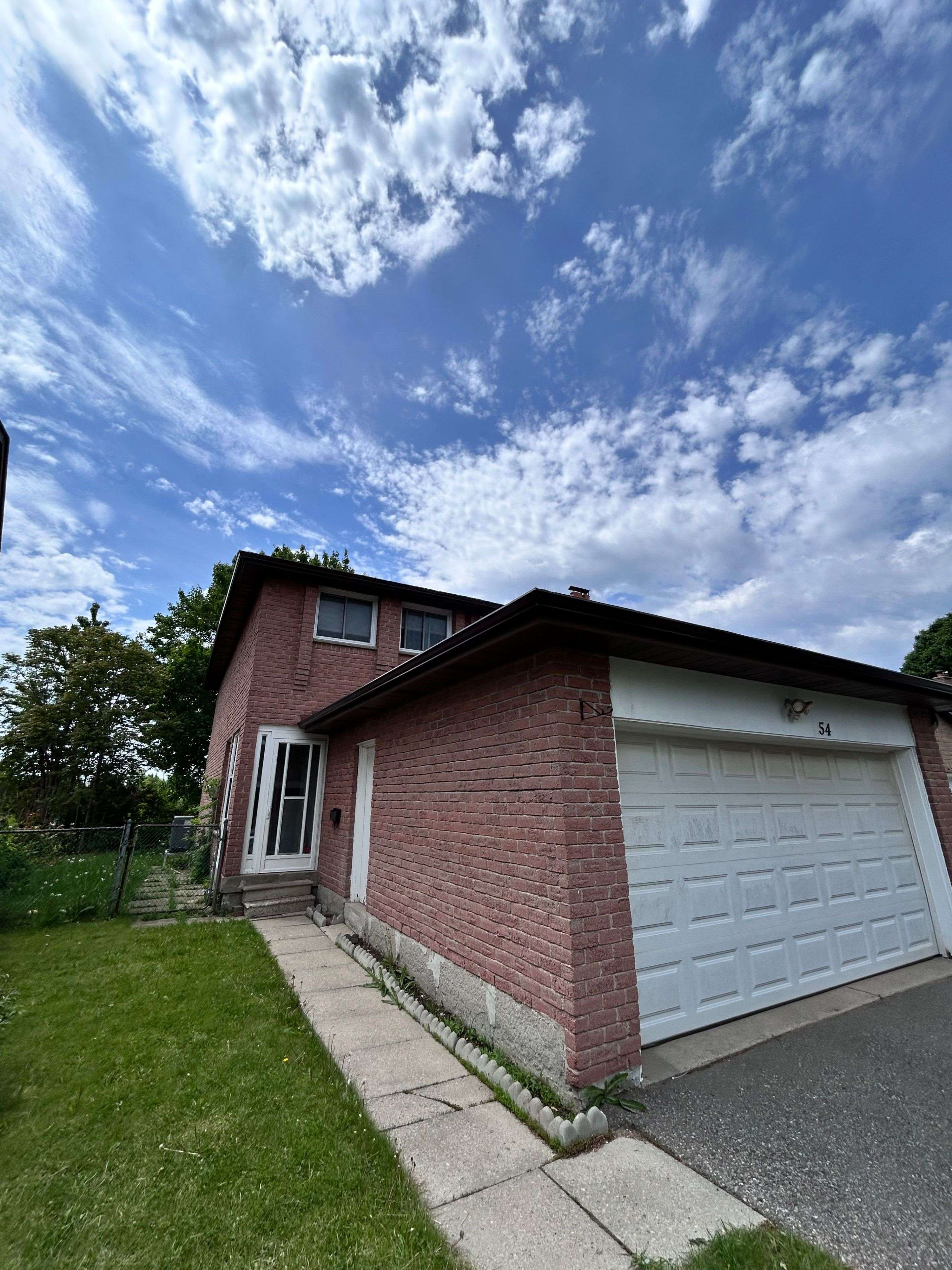 54 Tiffany CRES, Markham, ON L3R 3V1