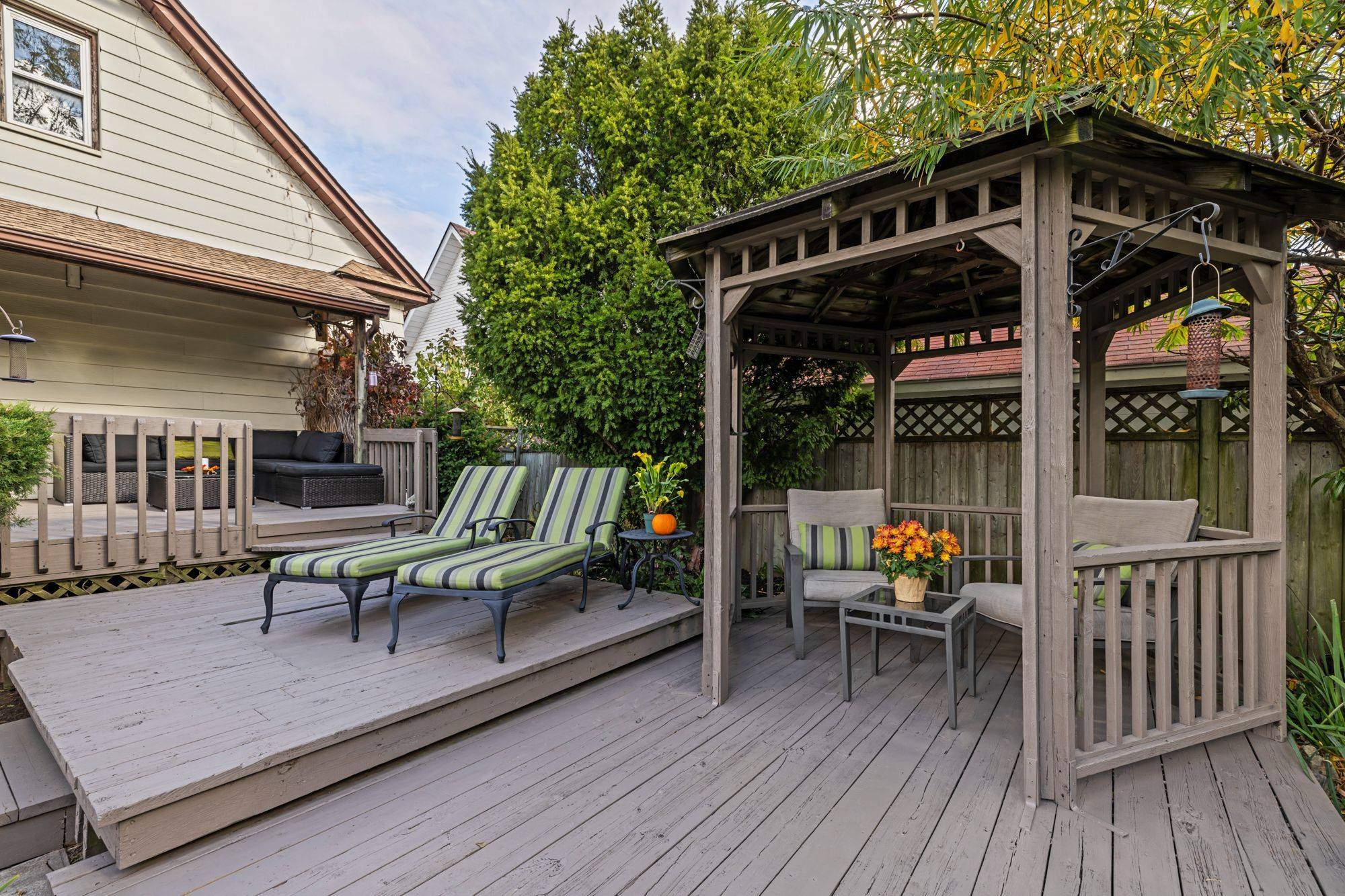 Niagara Falls, ON L2G 1M2,5816 Summer ST