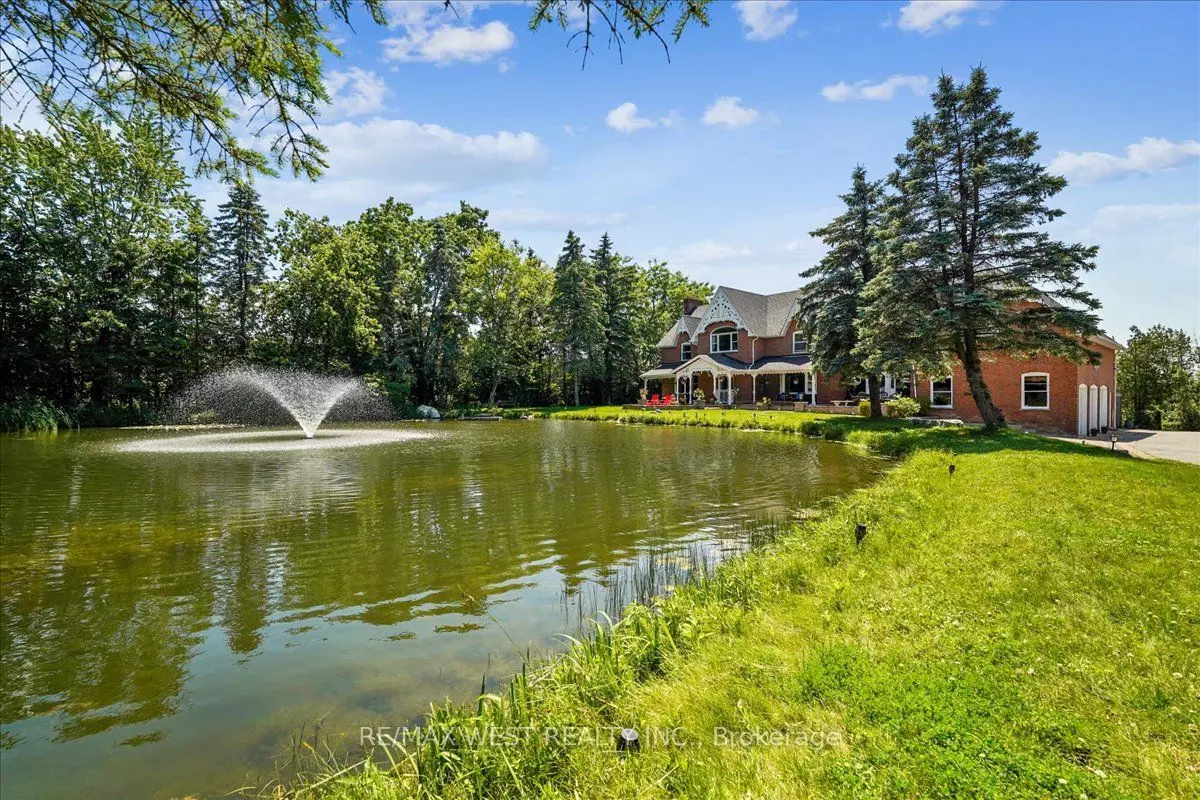 Whitchurch-stouffville, ON L4A 3Y4,13348 McCowan RD