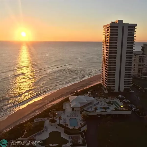 5550 N Ocean Drive #22B, Singer Island, FL 33404