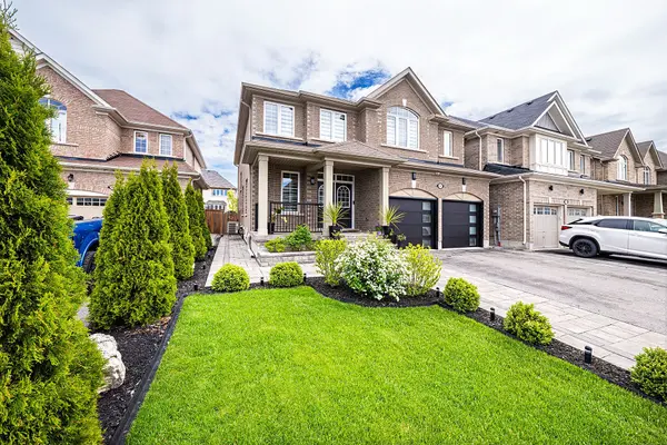 Georgina, ON L0E 1R0,105 John Link AVE