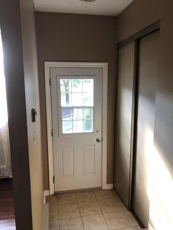 Carleton Place, ON K7C 4J6,295 Mullett ST #6