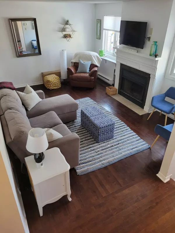 Carleton Place, ON K7C 4J6,295 Mullett ST #6