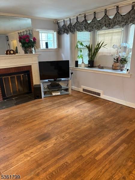 Hillside Twp., NJ 07205,1472 Stanley Ter