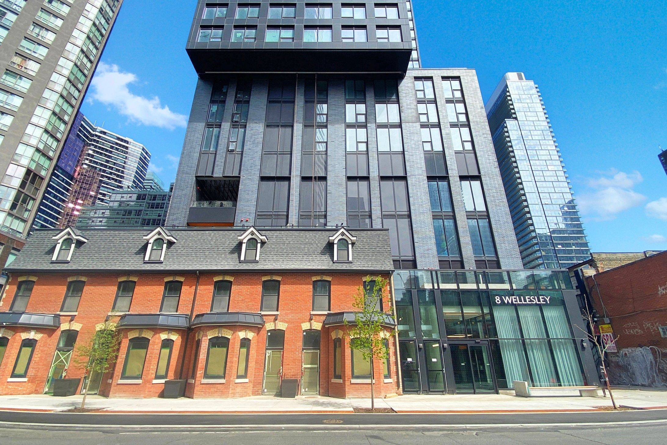 Toronto C01, ON M4Y 0J5,8 Wellesley ST W #708