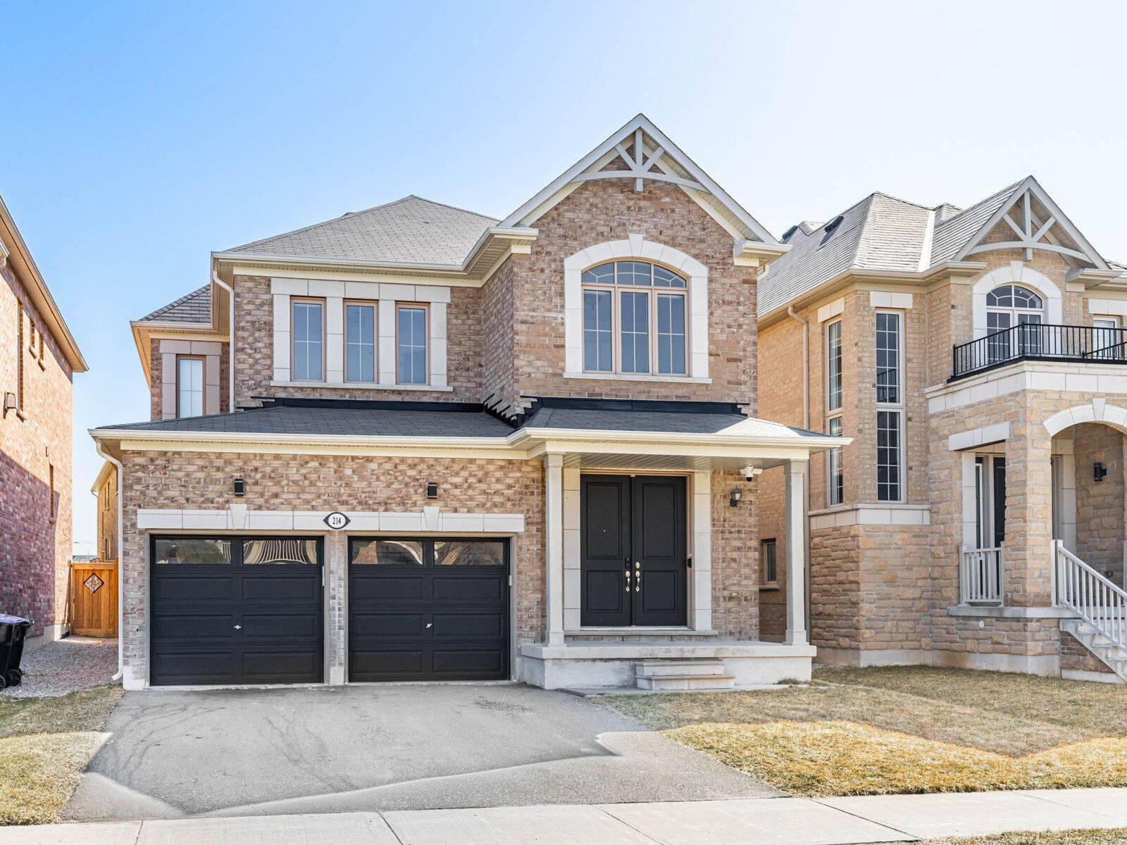 Bradford West Gwillimbury, ON L3Z 0T1,214 Stevenson CRES