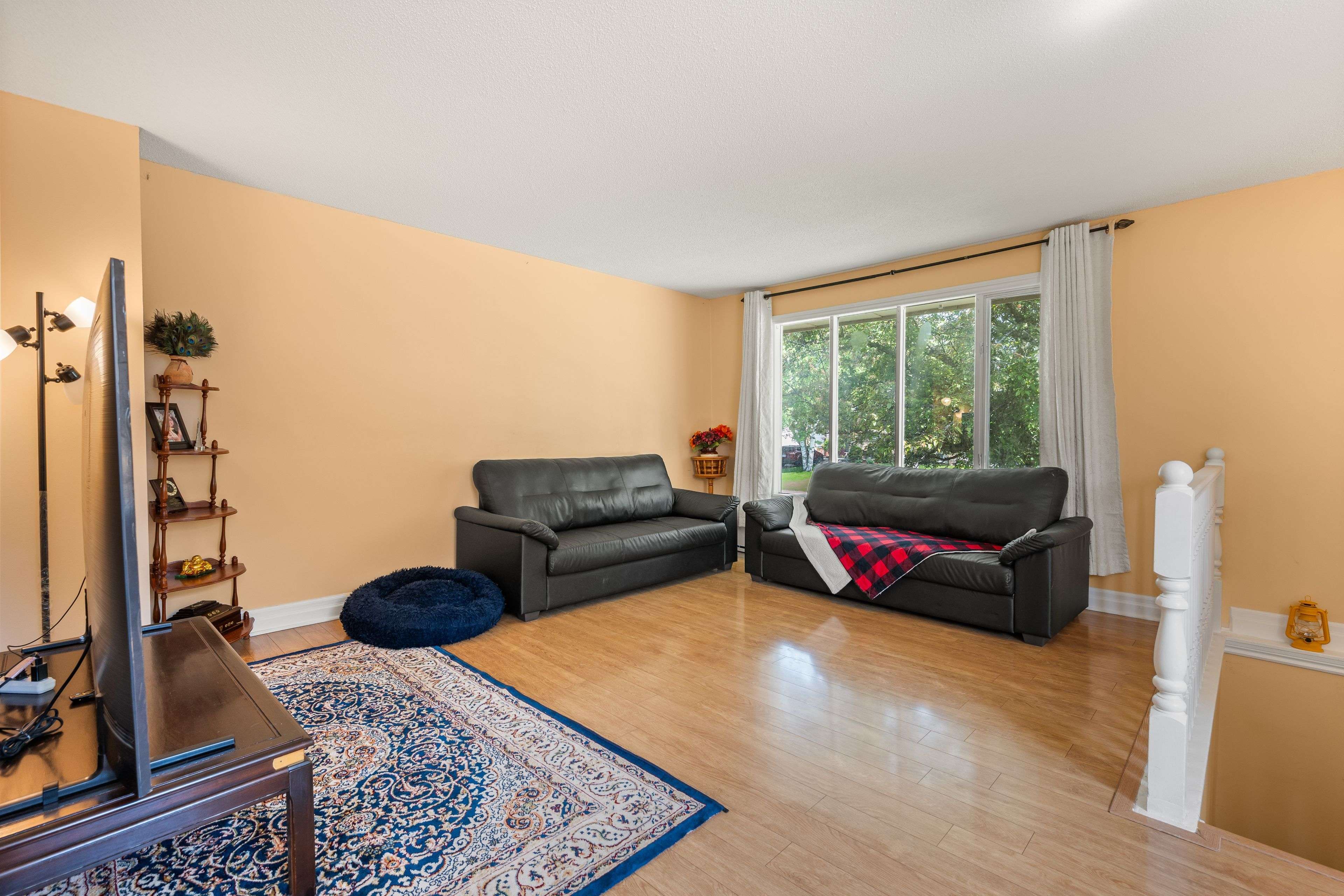 Kingston, ON K7P 1H5,957 Old Colony RD