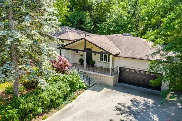 Mississauga, ON L5J 3A1,1063 Greenoaks DR