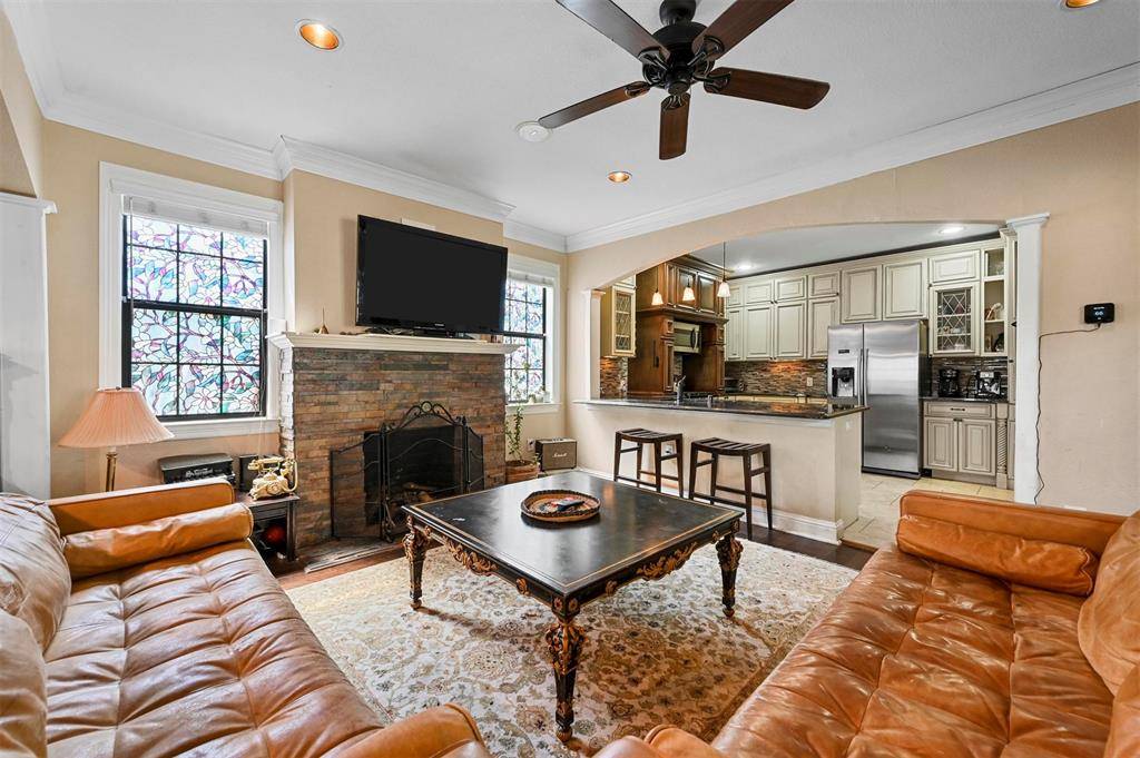 Dallas, TX 75219,4001 Roswell Street